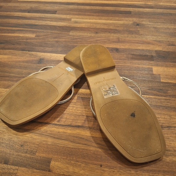 Sandals - Picture 3 of 3